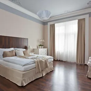 4* Апарт-отель Prague Holiday Apartments